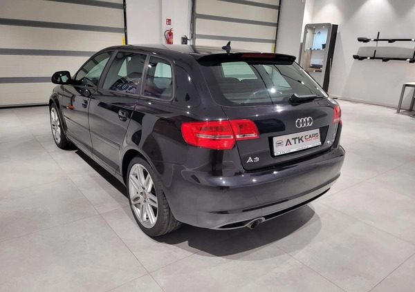 Audi A3 cena 39900 przebieg: 220000, rok produkcji 2010 z Garwolin małe 121